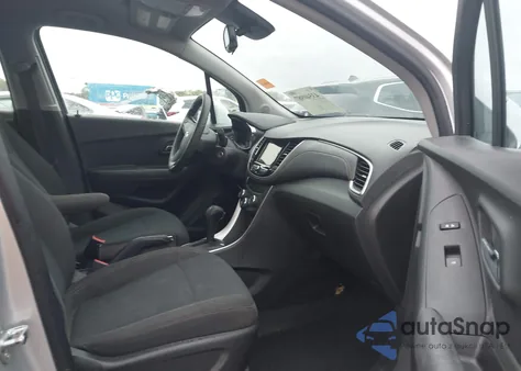 2018 Chevrolet Trax Ls from USA, damaged, VIN KL7CJKSB0JB720437